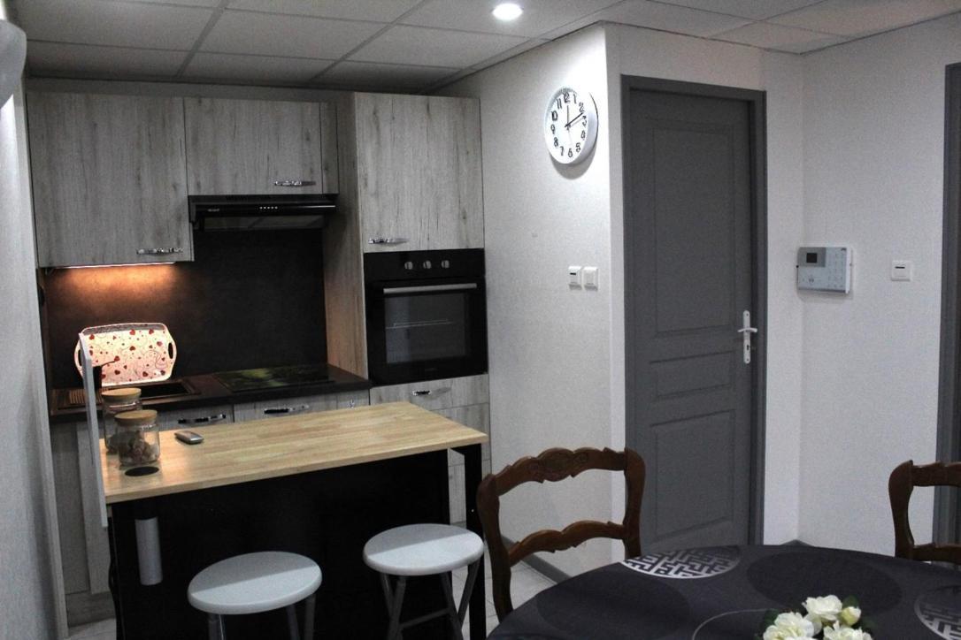 Chez Patrick Et Dominique Appartement Saint-Pierre-en-Faucigny Buitenkant foto